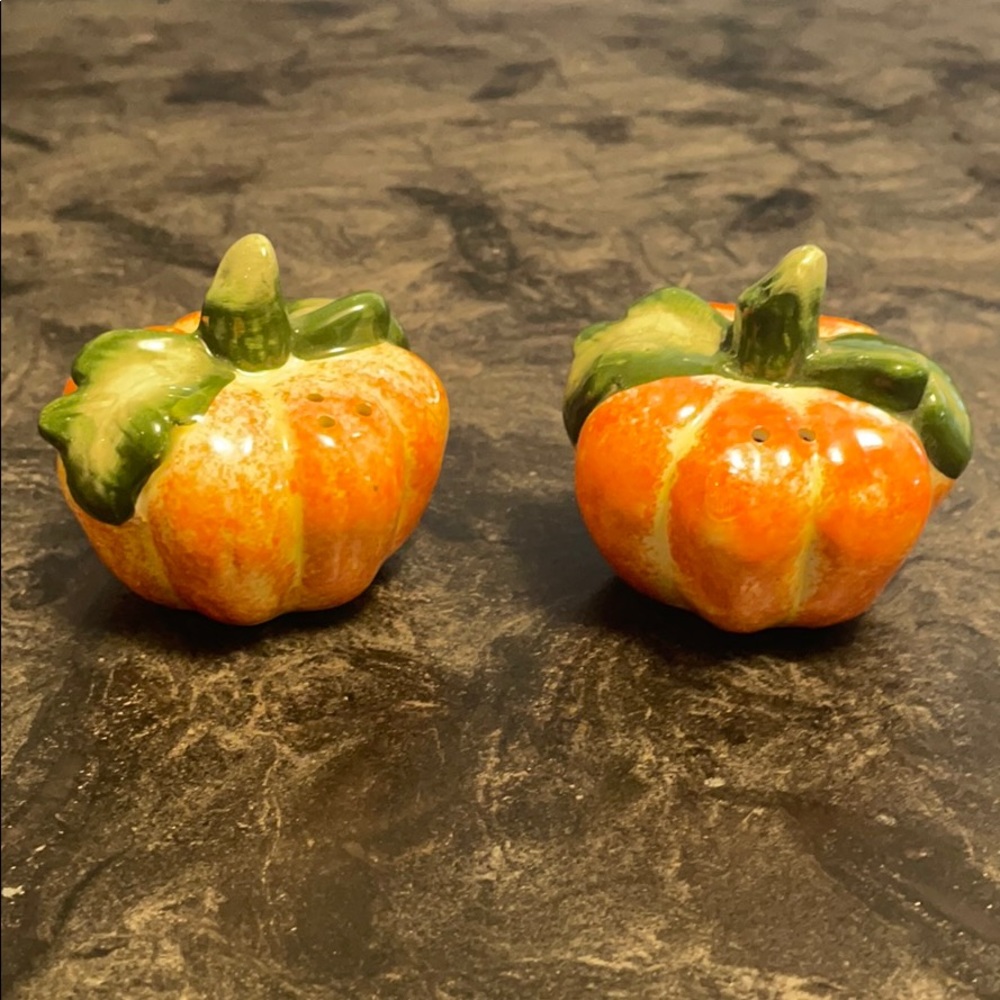 Pumpkin salt and pepper shakers(3 for $15 item)